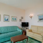 شقة Le Ginestre - Sea View - 3 Bedrooms - Parking