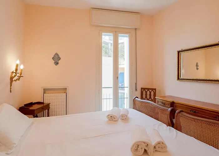 Le Ginestre - Sea View - 3 Bedrooms - Parking